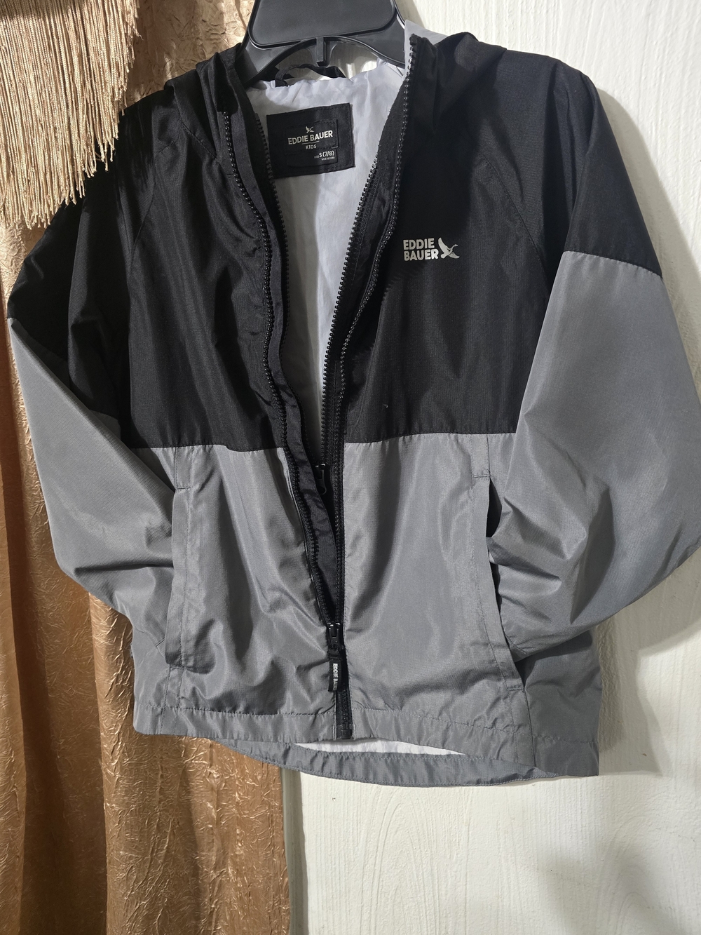Eddie Bauer Black & Gray Colorblock Windbreaker Jacket